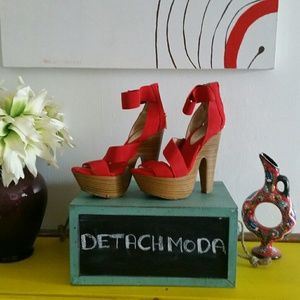 Elastic Straps Sandals